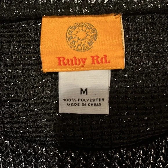 Ruby Rd. Woman’s Top - Picture 7 of 8